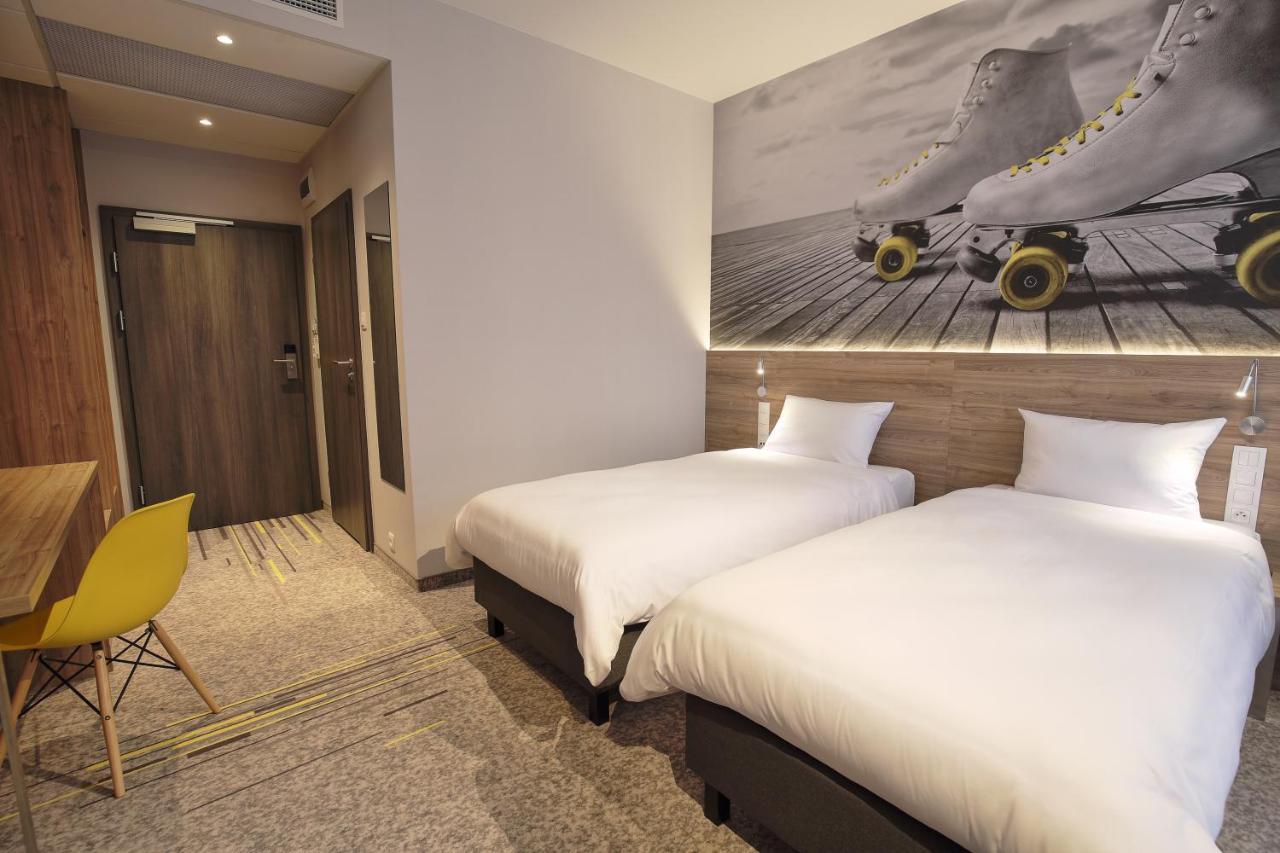 Active Hotel Βρότσλαβ Εξωτερικό φωτογραφία