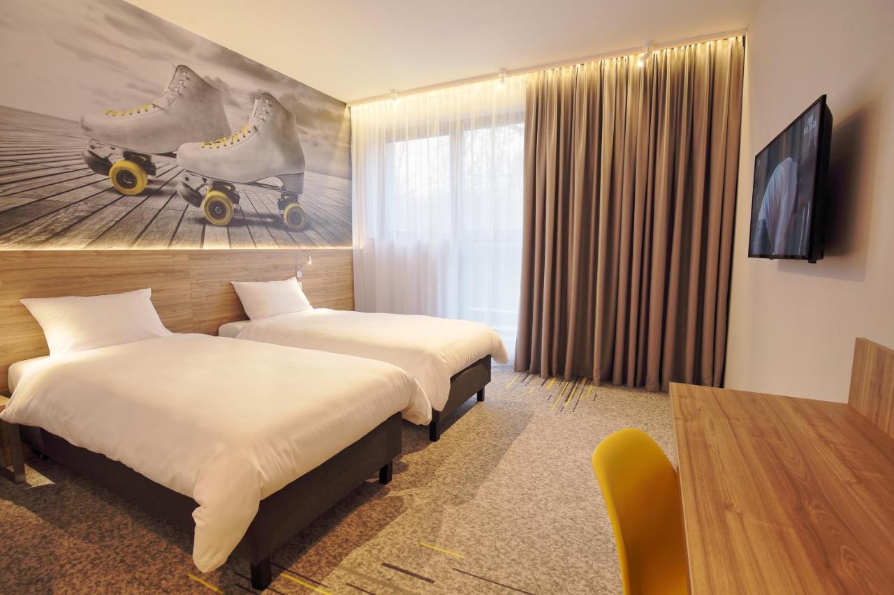 Active Hotel Βρότσλαβ Εξωτερικό φωτογραφία