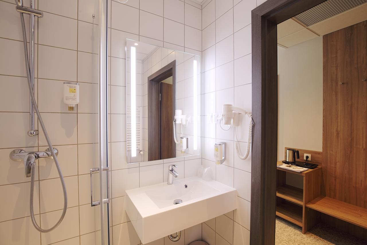 Active Hotel Βρότσλαβ Εξωτερικό φωτογραφία